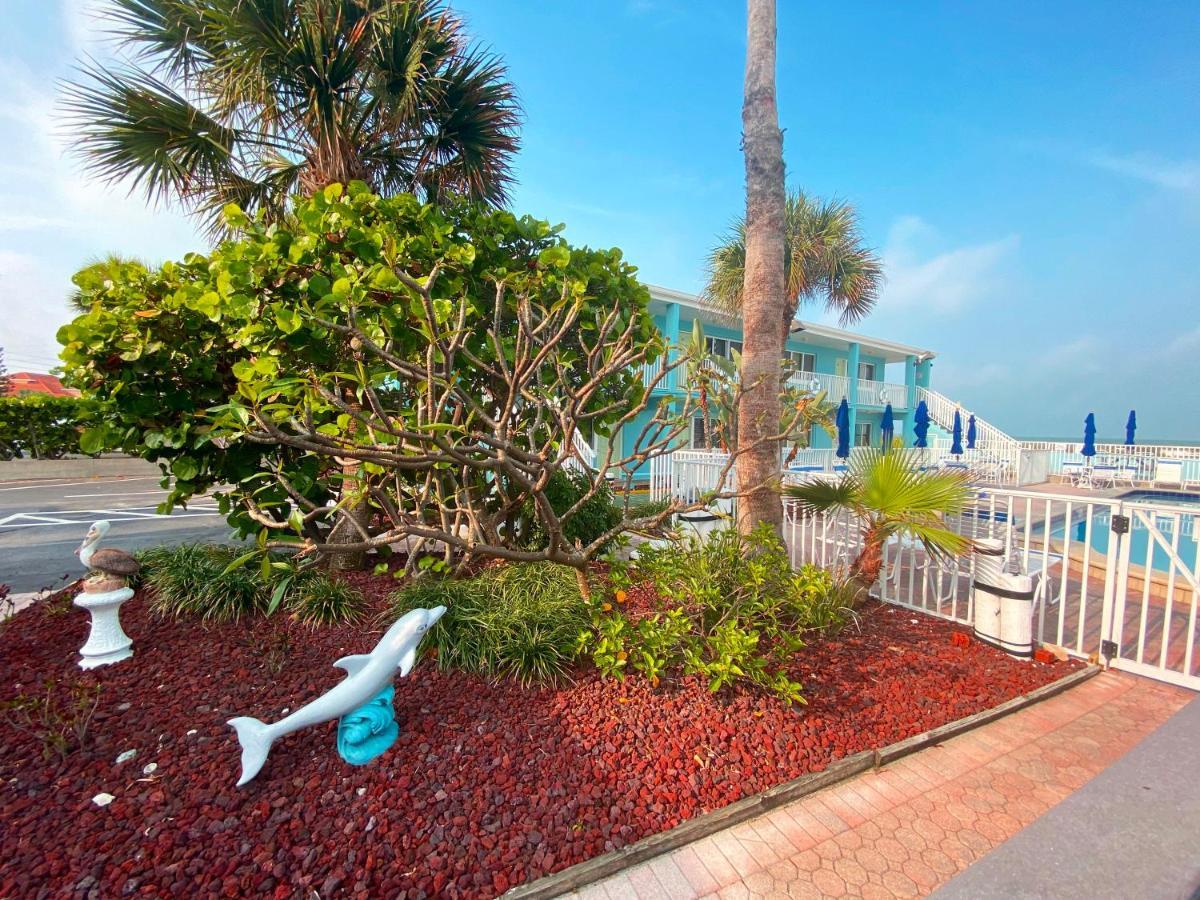 Nautical Watch Aparthotel Belleair Beach Exteriör bild